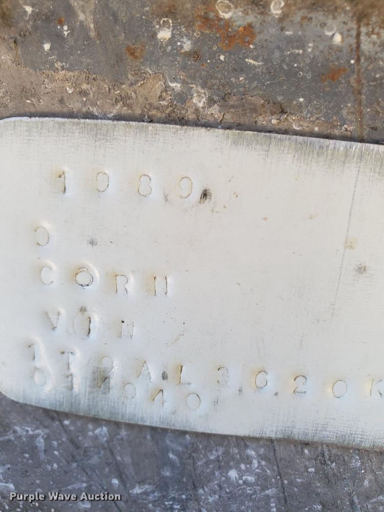 image for item FC9842 1989 Corn end dump trailer