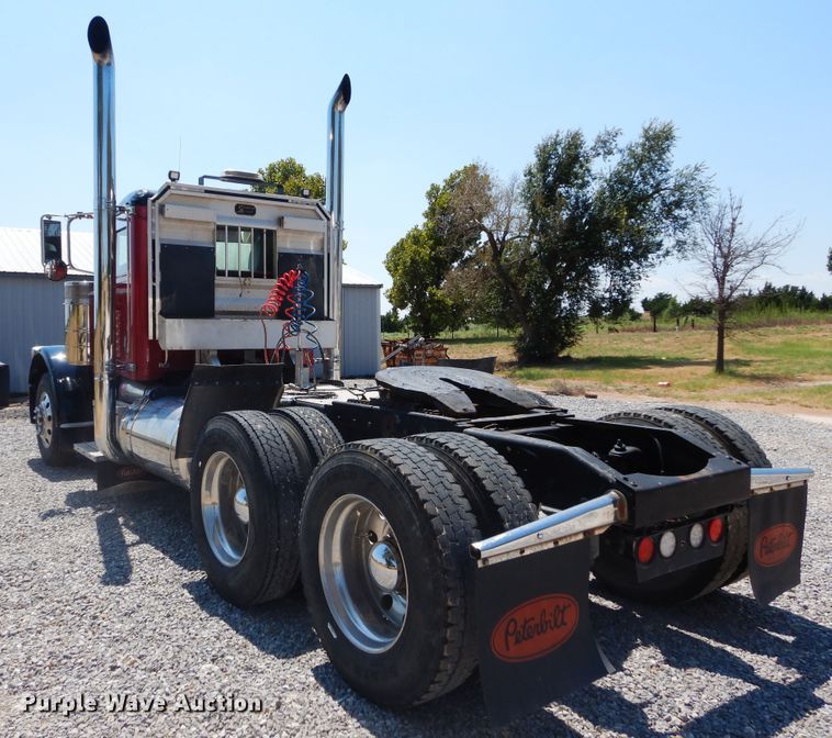 image for item FI9974 2008 Peterbilt 389 semi truck
