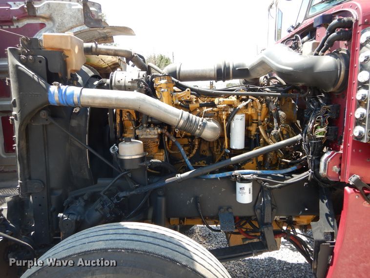 image for item FI9974 2008 Peterbilt 389 semi truck