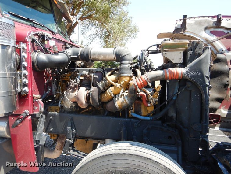 image for item FI9974 2008 Peterbilt 389 semi truck
