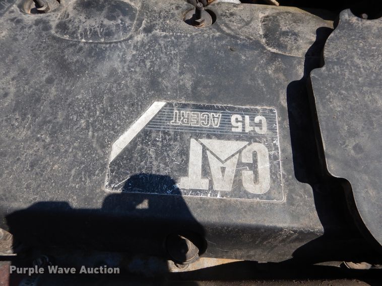 image for item FI9974 2008 Peterbilt 389 semi truck