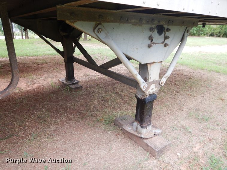 image for item FI9978 1999 Great Dane dry van trailer