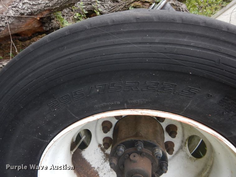 image for item FI9980 Pusher axle