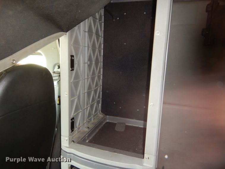 image for item FY9734 2014 Peterbilt 579 semi truck