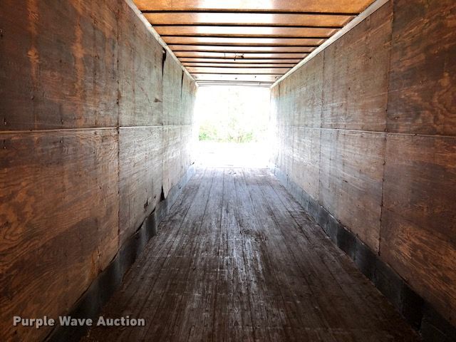 image for item G1877 1995 Wabash dry van trailer