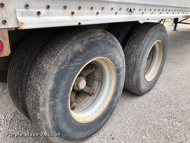 image for item G1878 1995 Pines dry van trailer