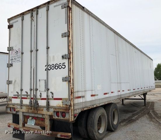 image for item G1879 1994 Stoughton dry van trailer