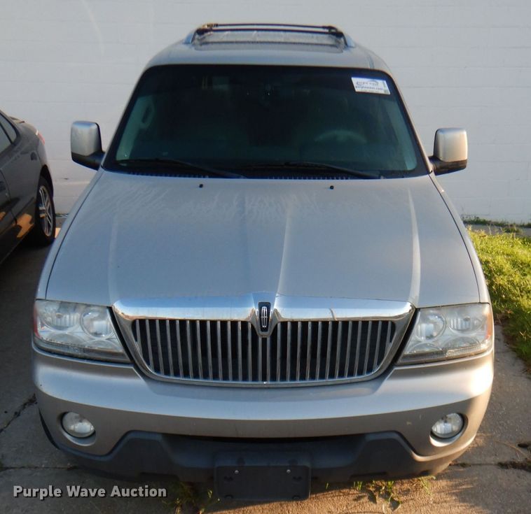image for item DE4086 2005 Lincoln Aviator SUV