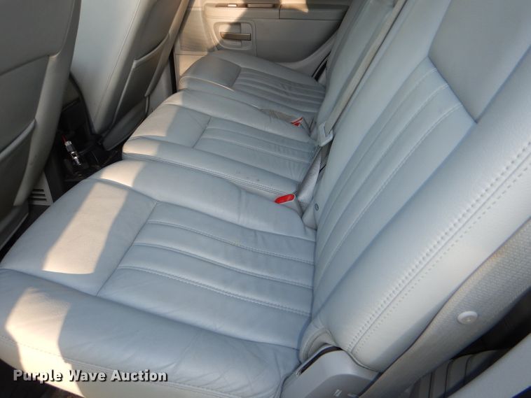 image for item DE4086 2005 Lincoln Aviator SUV