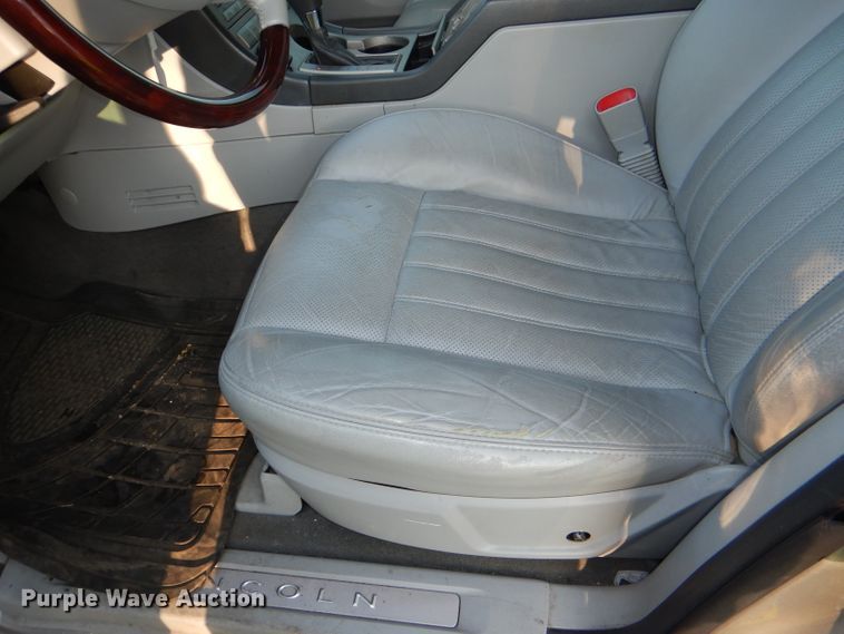 image for item DE4086 2005 Lincoln Aviator SUV