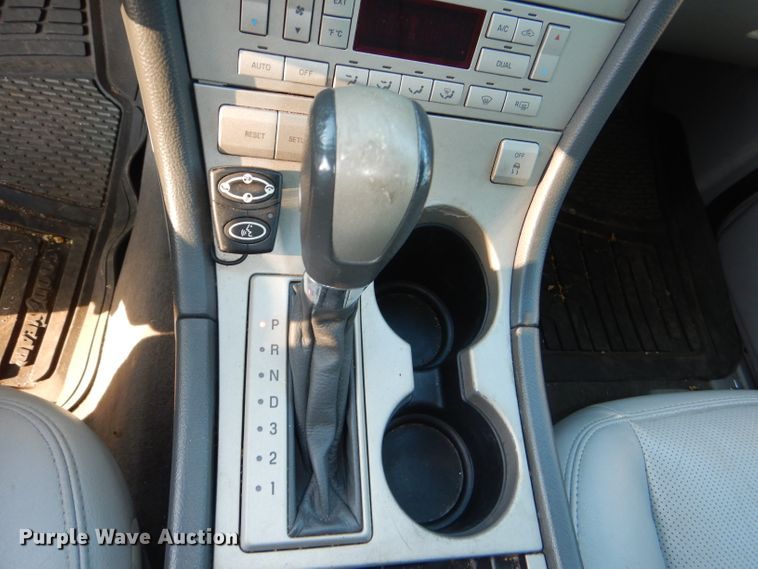 image for item DE4086 2005 Lincoln Aviator SUV