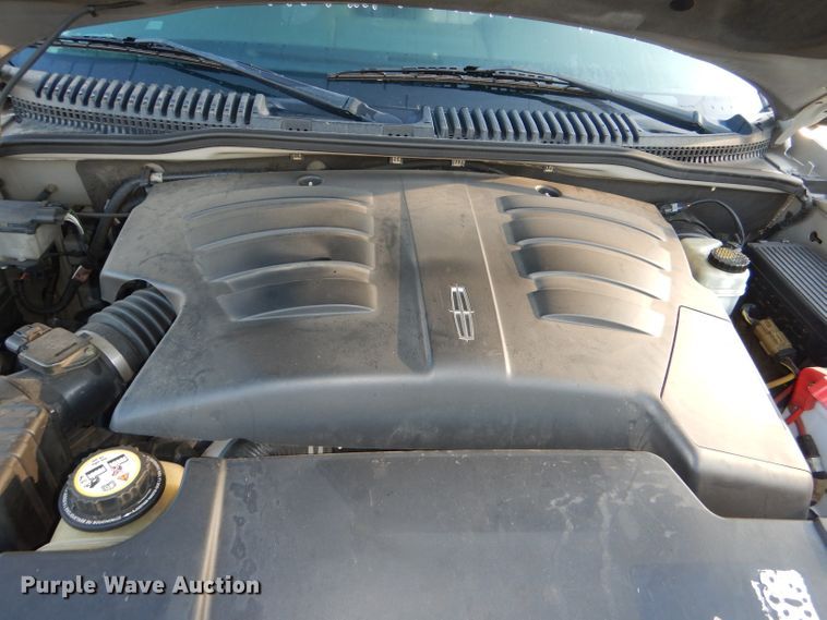image for item DE4086 2005 Lincoln Aviator SUV