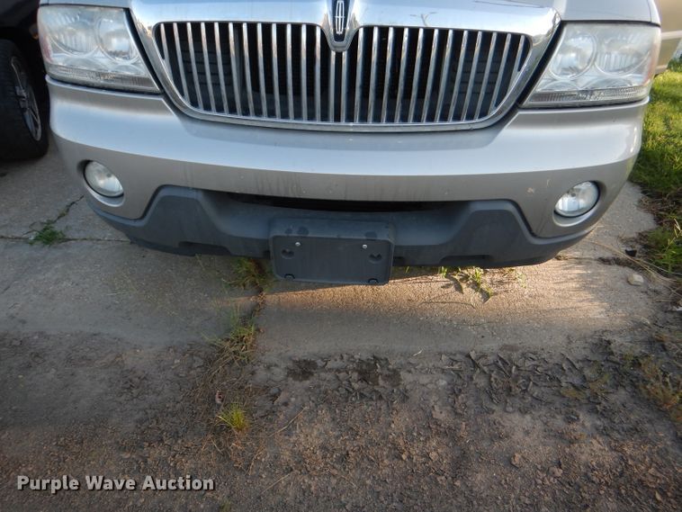 image for item DE4086 2005 Lincoln Aviator SUV
