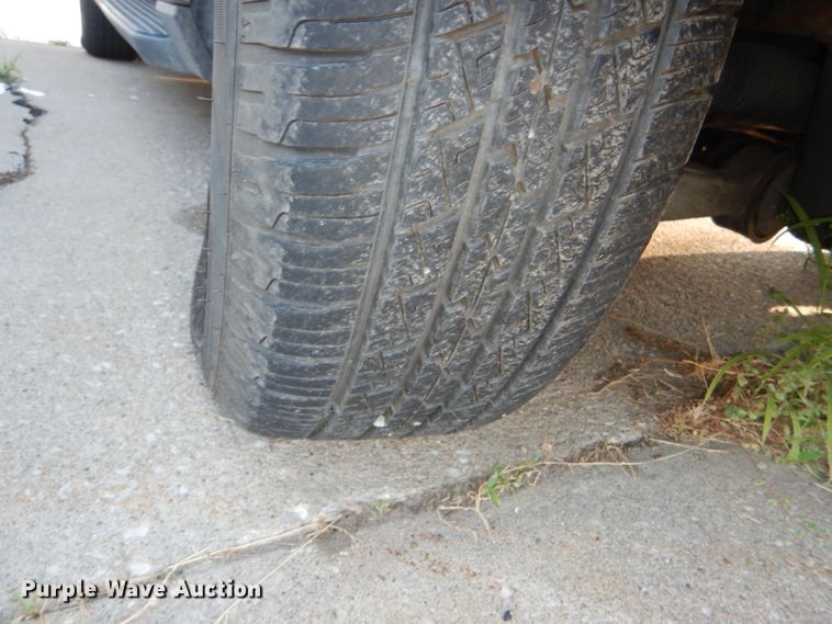 image for item DE4086 2005 Lincoln Aviator SUV