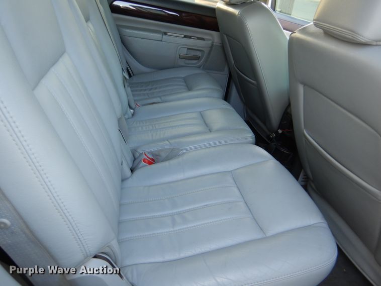 image for item DE4086 2005 Lincoln Aviator SUV