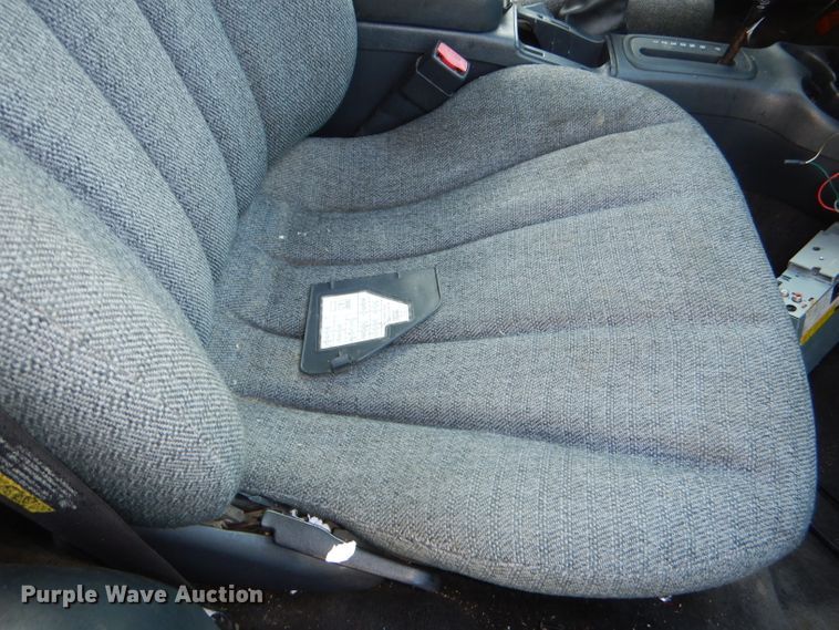 image for item DE4089 2003 Chevrolet Cavalier