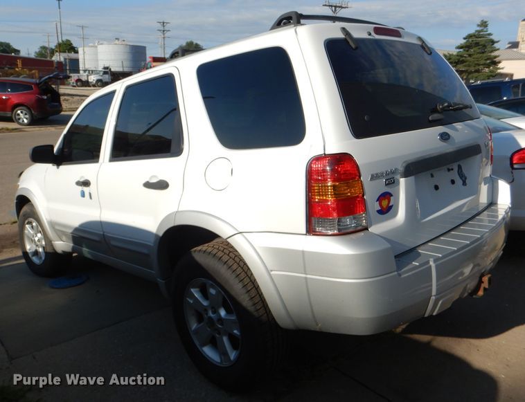 image for item DG4878 2007 Ford Escape XLT SUV