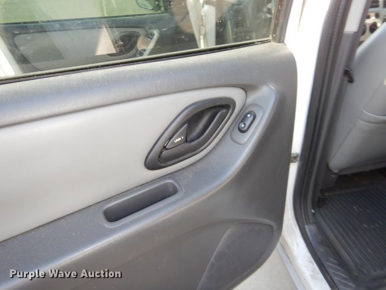 image for item DG4878 2007 Ford Escape XLT SUV