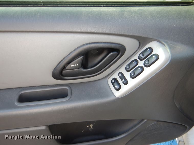 image for item DG4878 2007 Ford Escape XLT SUV