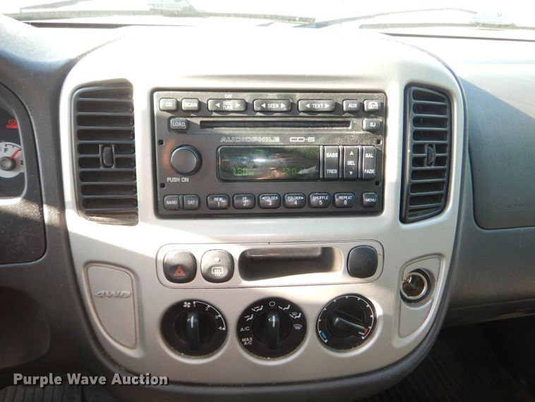 image for item DG4878 2007 Ford Escape XLT SUV