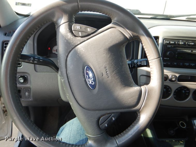 image for item DG4878 2007 Ford Escape XLT SUV