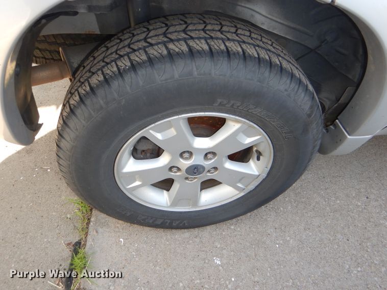 image for item DG4878 2007 Ford Escape XLT SUV
