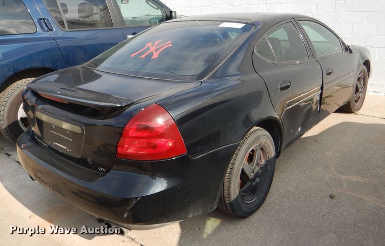 image for item DG4881 2004 Pontiac Grand Prix GT