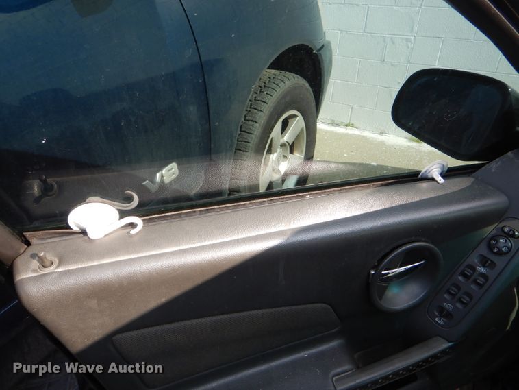 image for item DG4881 2004 Pontiac Grand Prix GT