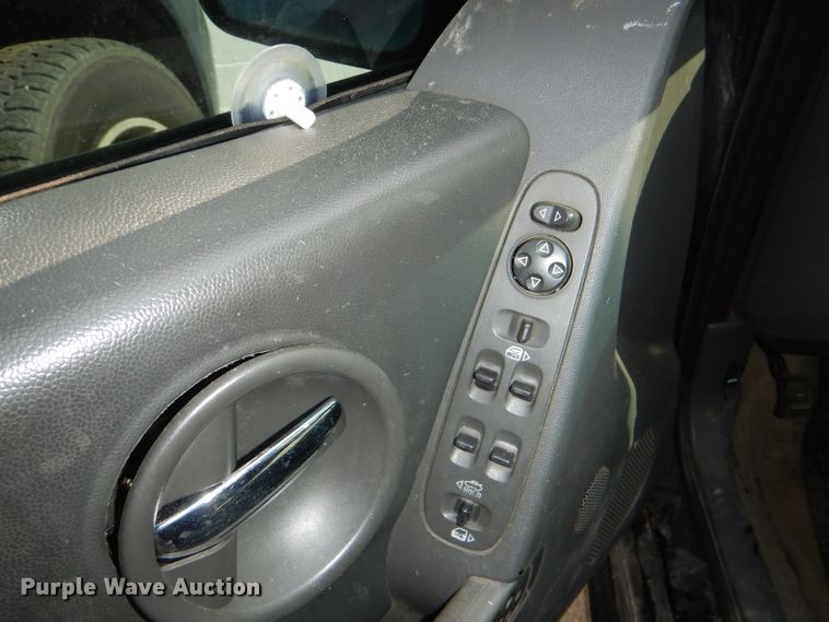 image for item DG4881 2004 Pontiac Grand Prix GT