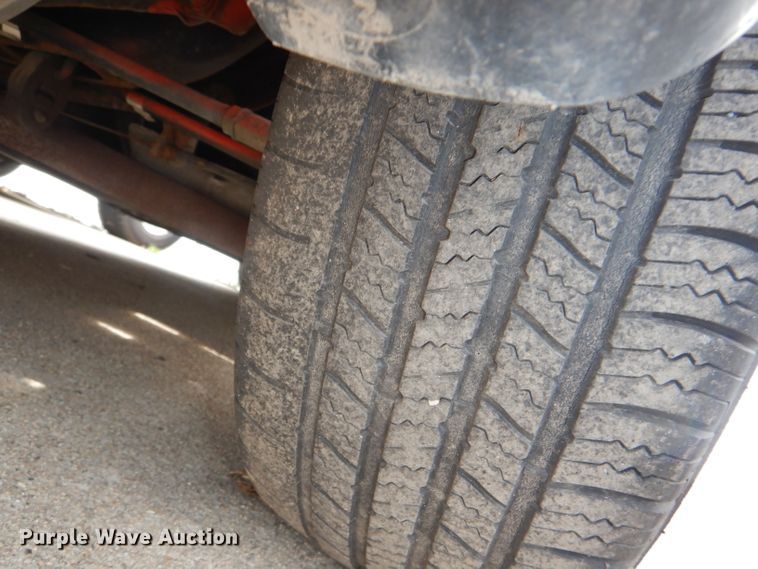 image for item DG4881 2004 Pontiac Grand Prix GT