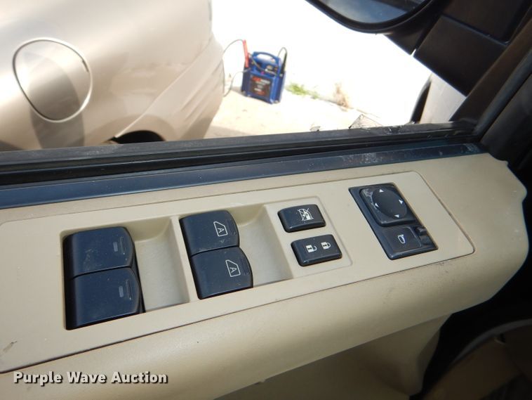 image for item DG4882 2007 Nissan Armada SE SUV