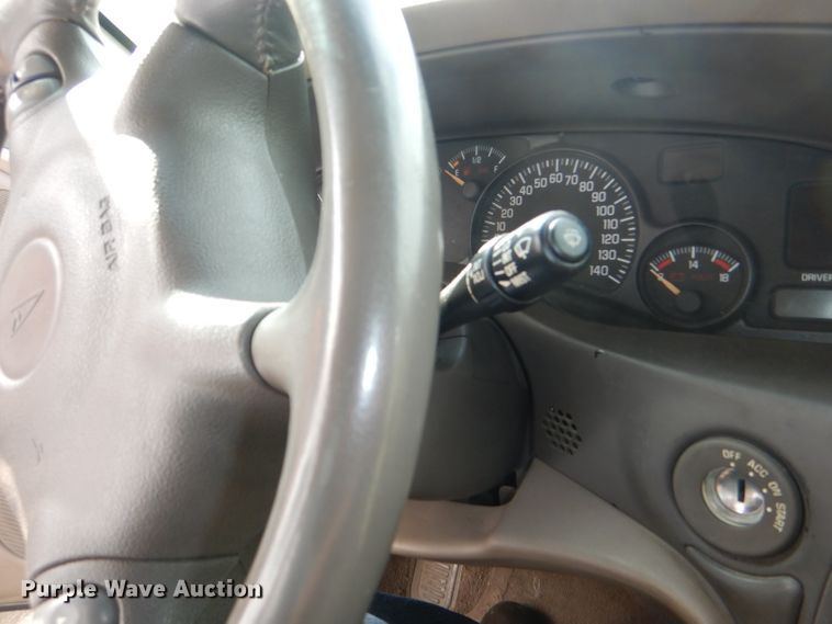 image for item DG4883 2002 Pontiac Bonneville SLE