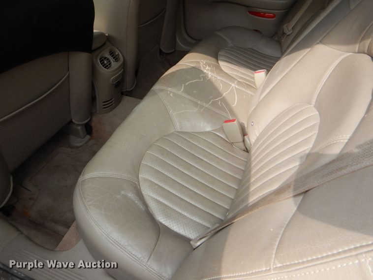 image for item DG4883 2002 Pontiac Bonneville SLE