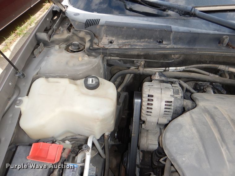 image for item DG4883 2002 Pontiac Bonneville SLE