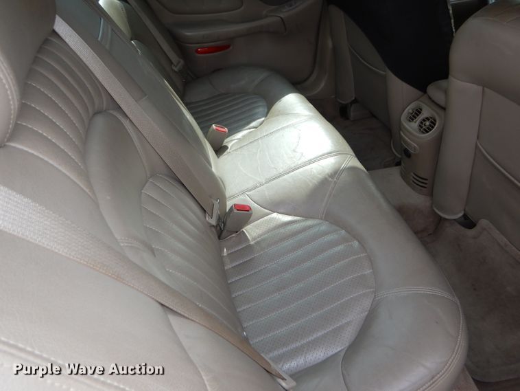 image for item DG4883 2002 Pontiac Bonneville SLE