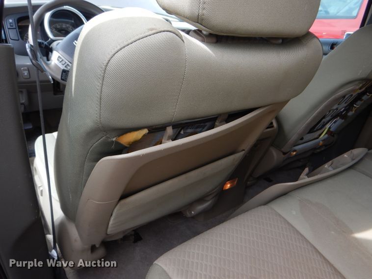 image for item DG4884 2008 Honda Ridgeline Crew Cab pickup truck