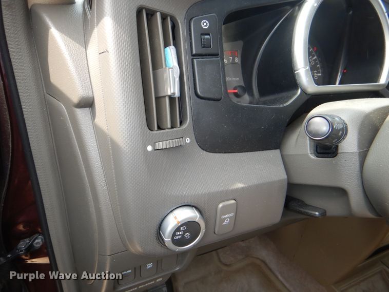 image for item DG4884 2008 Honda Ridgeline Crew Cab pickup truck