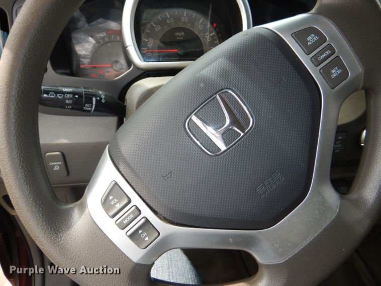 image for item DG4884 2008 Honda Ridgeline Crew Cab pickup truck