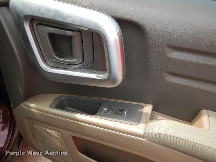 image for item DG4884 2008 Honda Ridgeline Crew Cab pickup truck