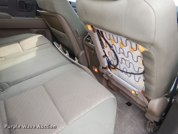 image for item DG4884 2008 Honda Ridgeline Crew Cab pickup truck