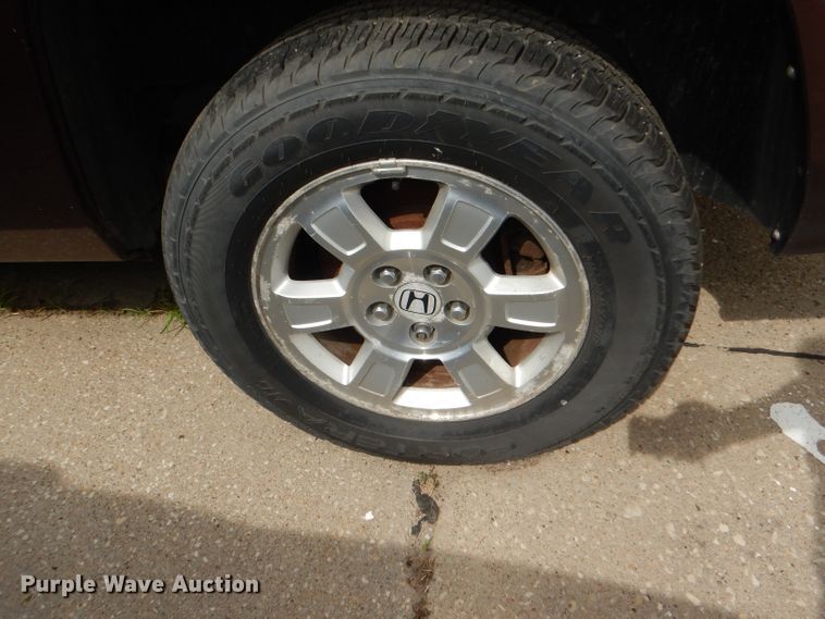 image for item DG4884 2008 Honda Ridgeline Crew Cab pickup truck