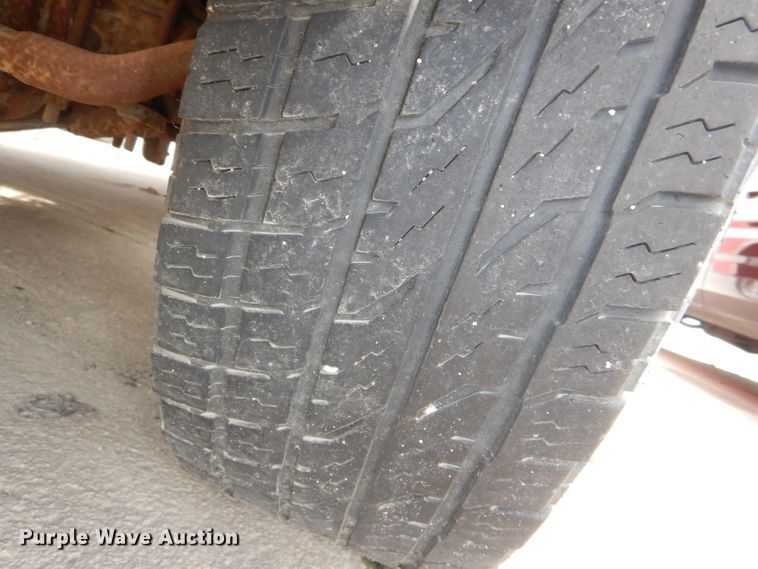 image for item DG4885 2002 Ford F250 Super Duty Crew Cab pickup truck