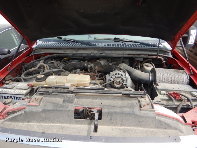 image for item DG4885 2002 Ford F250 Super Duty Crew Cab pickup truck