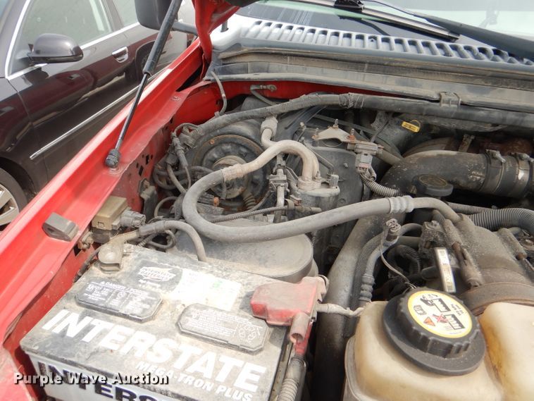 image for item DG4885 2002 Ford F250 Super Duty Crew Cab pickup truck