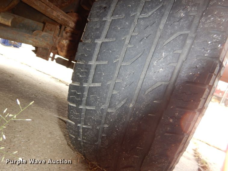 image for item DG4885 2002 Ford F250 Super Duty Crew Cab pickup truck