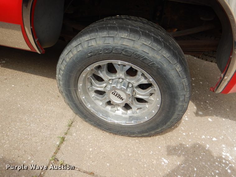 image for item DG4885 2002 Ford F250 Super Duty Crew Cab pickup truck