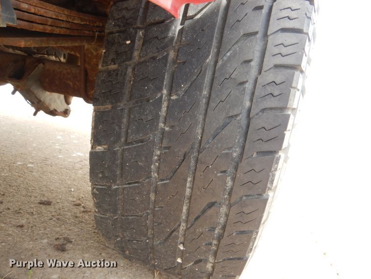 image for item DG4885 2002 Ford F250 Super Duty Crew Cab pickup truck