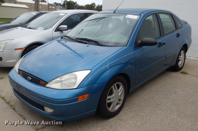 image for item DG4889 2001 Ford Focus SE