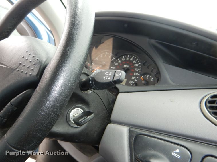 image for item DG4889 2001 Ford Focus SE