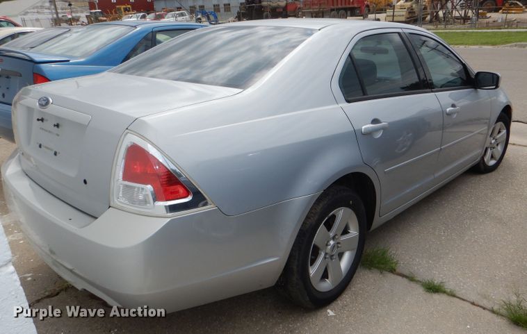 image for item DG4890 2006 Ford Fusion